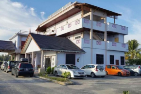 Kanza Beach Inn